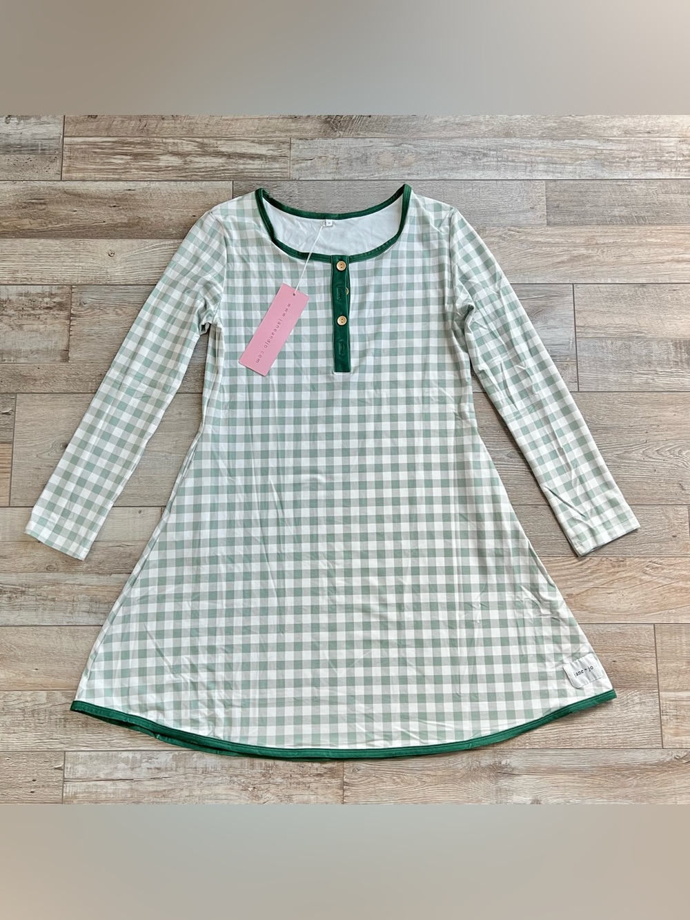 NWT Jane + Jo Woman’s Lane Lounge Gown in Wintergreen Check Size Medium